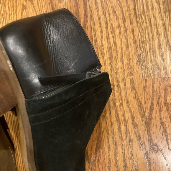 Madewell | Suede & Leather Bootie 6.5 Made in Brazil - Picture 8 of 9